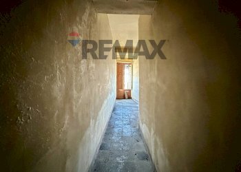 Hall / corridoio - Casa indipendente via poggio felice
 
101, Zafferana Etnea - foto 10