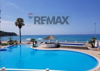 Piscina - Villa a Schiera Cala Petrosa Resort
 
sn, Parghelia - foto 1