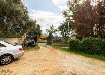 Ingresso carrabile - Hotel Via Agamennone
 
17, Siracusa - foto 25