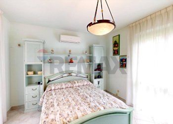 Camera / camera da letto - Villa Caronno Pertusella - foto 14