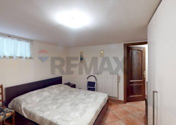 Camera / camera da letto - Villa Caronno Pertusella - foto 40