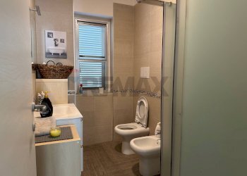 Bagno - Trilocale Viale dei Gerani
 
snc, Manfredonia - foto 8