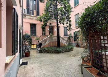 Cortile interno - Monolocale Via Novi
 
1, Milano - foto 10