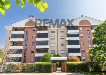 Edificio all\'aperto - Two-room apartment Via Pertini
 
6, Locate di Triulzi - photo 21