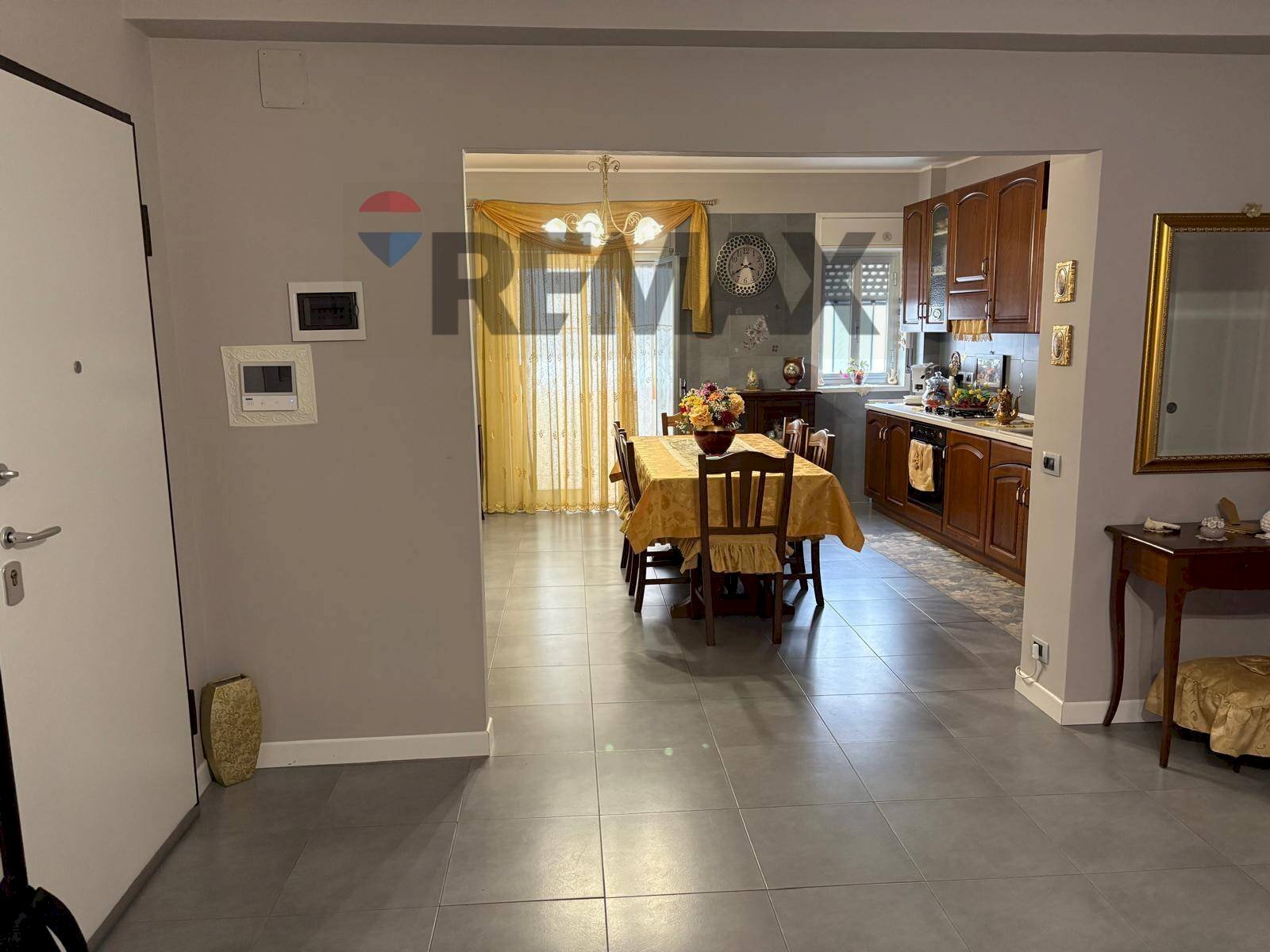 Sala da pranzo - Appartamento via Delle Orchidee
 
18, Melilli - foto 2