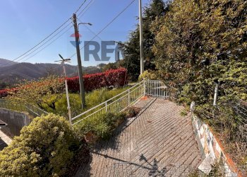 Giardino - Casa indipendente Via Ronco
 
17, Quiliano - foto 3