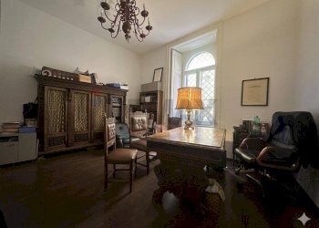 Sala da pranzo - Ufficio Via Agostino Depretis
 
114, Napoli - foto 12