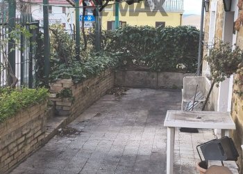 Terrazza - Casa indipendente CONTRADA BLANZANO, Penne - foto 12