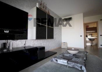 Soggiorno - Three-room apartment VIA PESENTI
 
56/A, Dalmine - photo 8