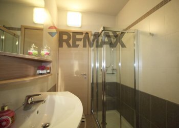 Bagno - Three-room apartment VIA PESENTI
 
56/A, Dalmine - photo 14