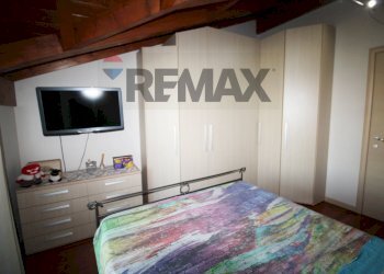 Camera / camera da letto - Three-room apartment VIA PESENTI
 
56/A, Dalmine - photo 16