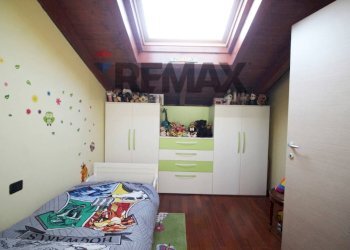 Camera / camera da letto - Three-room apartment VIA PESENTI
 
56/A, Dalmine - photo 18