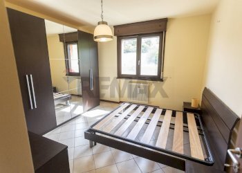 Camera / camera da letto - Bilocale Via Rosario Livatino
 
4A, Salsomaggiore Terme - foto 8