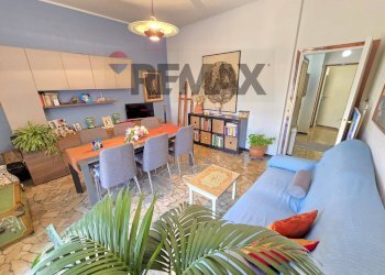 Sala da pranzo - Trilocale via IV novembre
 
20, Muggiò - foto 5