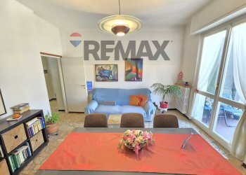 Sala da pranzo - Trilocale via IV novembre
 
20, Muggiò - foto 6