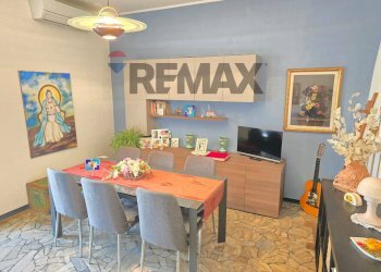 Sala da pranzo - Trilocale via IV novembre
 
20, Muggiò - foto 13