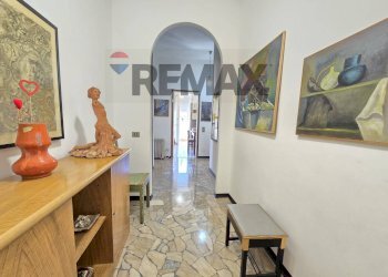 Hall / corridoio - Trilocale via IV novembre
 
20, Muggiò - foto 17