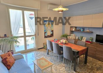 Sala da pranzo - Trilocale via IV novembre
 
20, Muggiò - foto 19