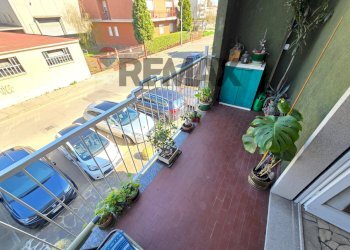 Balcone - Trilocale via IV novembre
 
20, Muggiò - foto 26