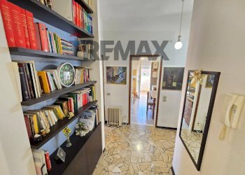 Hall / corridoio - Trilocale via IV novembre
 
20, Muggiò - foto 56