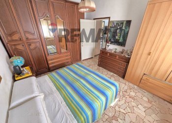 Camera / camera da letto - Trilocale via IV novembre
 
20, Muggiò - foto 61