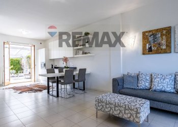 Sala da pranzo - Villa a Schiera Via Solferino
 
104, Seregno - foto 3