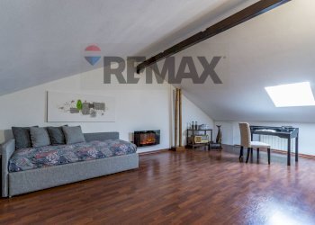 Sala da pranzo - Villa a Schiera Via Solferino
 
104, Seregno - foto 34