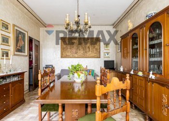 Sala da pranzo - Trilocale VIA CIRCONVALLAZIONE
 
86, Seregno - foto 3