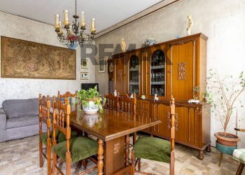 Sala da pranzo - Trilocale VIA CIRCONVALLAZIONE
 
86, Seregno - foto 4