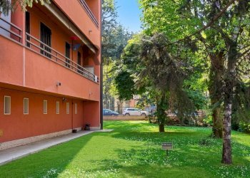 Giardino Condominiale - Box VIA MILANO
 
33, Cesano Boscone - foto 7