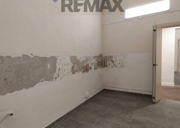 Stanza vuota - Appartamento Corso Roma
 
45, Alessandria - foto 73