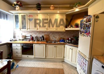 Cucina - Three-room apartment STRADA PROVINCIALE 343R ASOLANA  san polo di torile
 
127, Torrile - photo 7