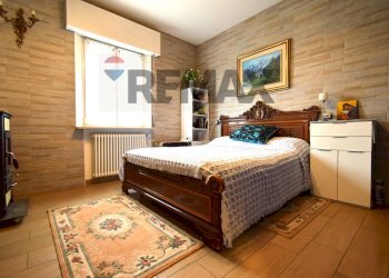 Camera / camera da letto - Three-room apartment STRADA PROVINCIALE 343R ASOLANA  san polo di torile
 
127, Torrile - photo 11