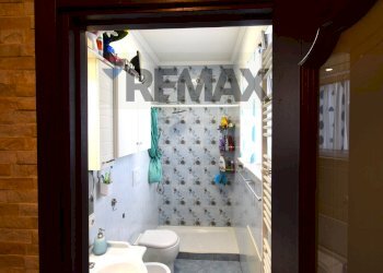 Bagno - Three-room apartment STRADA PROVINCIALE 343R ASOLANA  san polo di torile
 
127, Torrile - photo 16