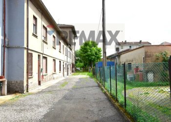 Edificio all\'aperto - Trilocale STRADA PROVINCIALE 343R ASOLANA  san polo di torile
 
127, Torrile - foto 20