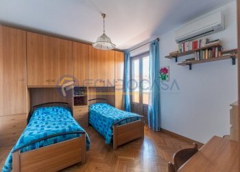 Foto 16 - Villa VIA LUPI DI TOSCANA
 
3, Bareggio - foto 13