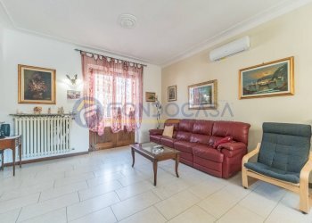 Foto 35 - Villa VIA LUPI DI TOSCANA
 
3, Bareggio - foto 32