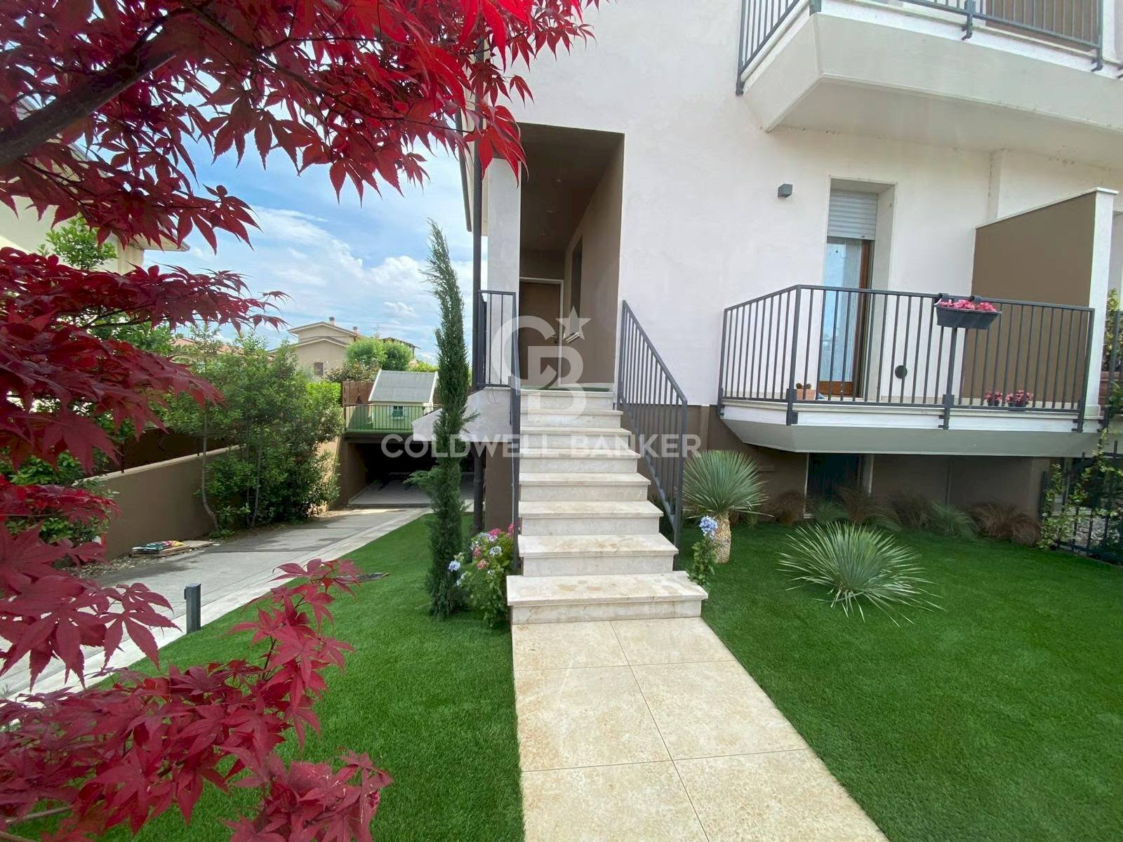 FACCIATA - Villa Zona Via Todeschino, Sirmione - foto 1