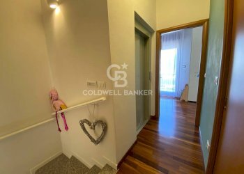 CORRIDOIO - Villa Zona Via Todeschino, Sirmione - foto 11