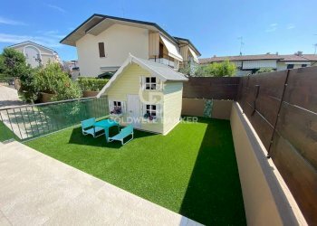 GIARDINO - Villa Zona Via Todeschino, Sirmione - foto 16