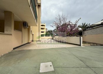 Foto 32 - Quadrilocale Via Ortona
 
30, Chieti - foto 32