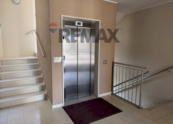 Ricezione / Lobby - Trilocale Strada Ambolana
 
11, Parma - foto 9