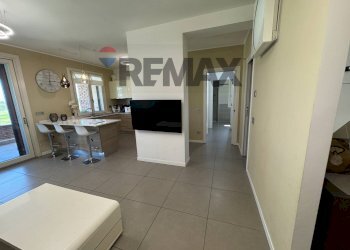 Sala da pranzo - Trilocale Strada Ambolana
 
11, Parma - foto 15