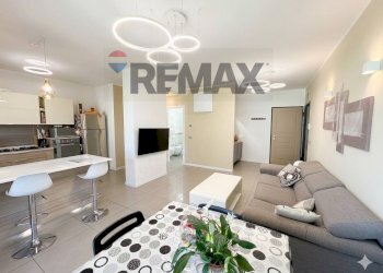 Sala da pranzo - Trilocale Strada Ambolana
 
11, Parma - foto 15