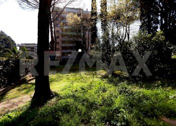 Giardino - Three-room apartment Via Fiume Bianco
 
5, Roma - photo 30