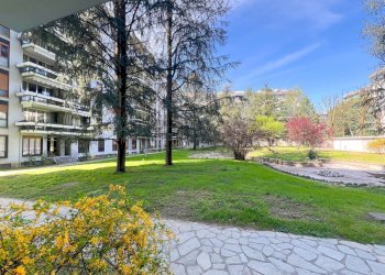 Giardino - Two-room apartment Via Volturno
 
80, Brugherio - photo 26