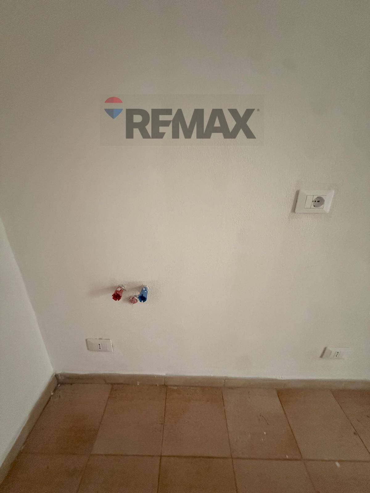 Stanza vuota - Trilocale Vicolo Santa Chiara
 
6, Palermo - foto 2