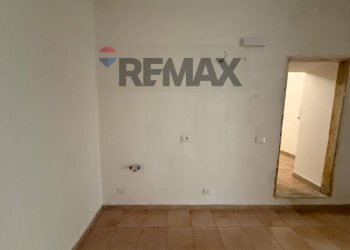 Stanza vuota - Trilocale Vicolo Santa Chiara
 
6, Palermo - foto 6