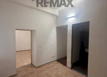 Stanza vuota - Trilocale Vicolo Santa Chiara
 
6, Palermo - foto 10