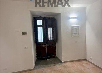 Stanza vuota - Trilocale Vicolo Santa Chiara
 
6, Palermo - foto 12